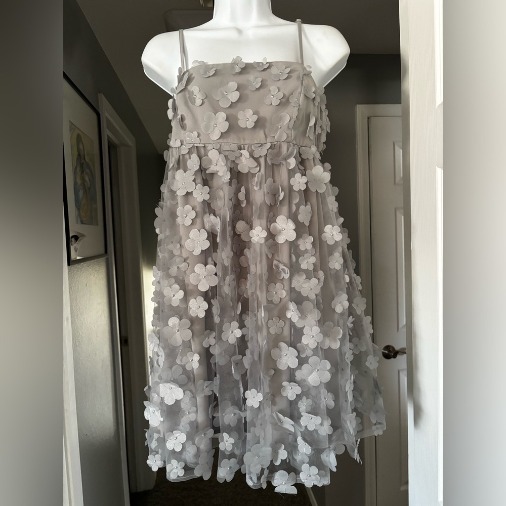 Women's M boutique dress Storia gray spaghetti strap flowers spring summer